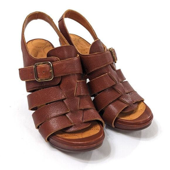 Chie Mihara Heeled Sandal - Picture 2 of 10